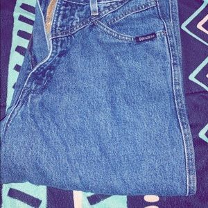 rockie mom jeans